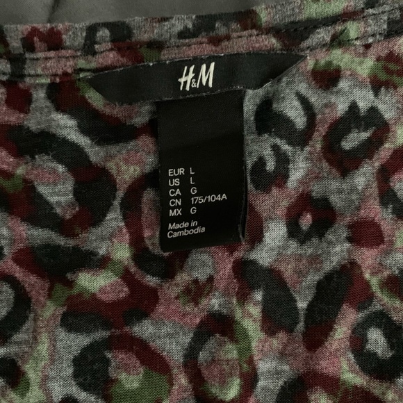 H&M Leopard Shirt - Picture 4 of 4
